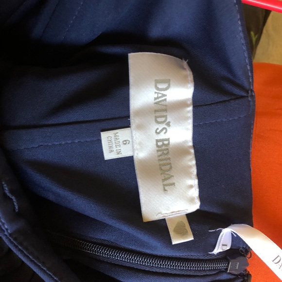 DAVID'S BRIDAL
Versa Convertible Mesh 
Bridesmaid - Picture 3 of 6